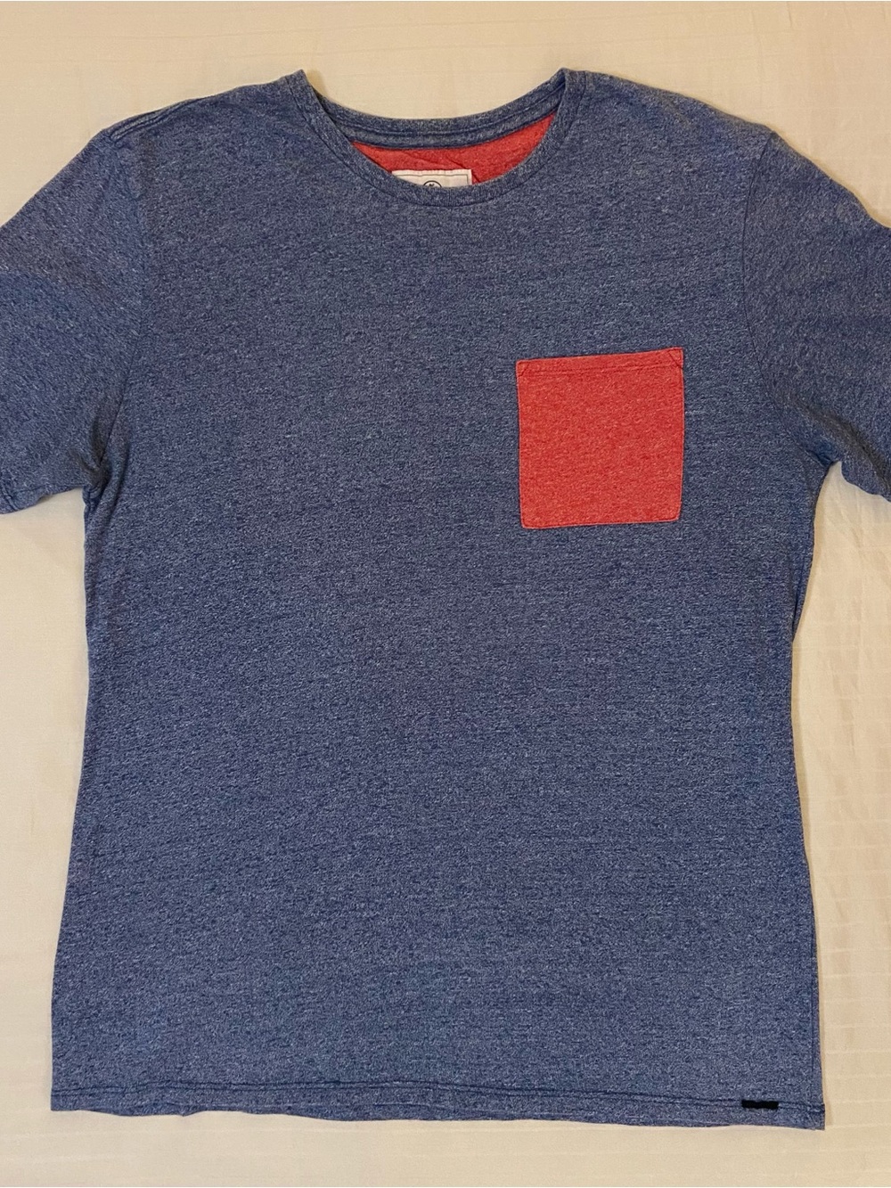 on the byas Blue Short-Sleeve Tee with Red Chest Pocket sz L